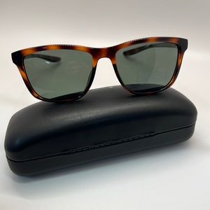 Nike City Icon P DM0081 .221 56-16-140